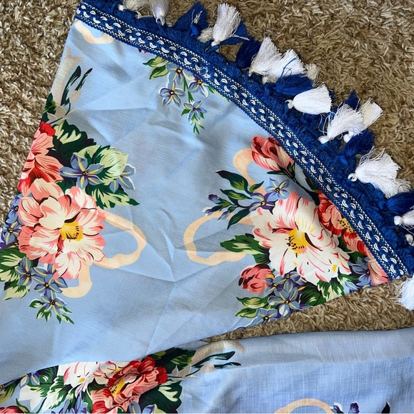 Sonja by Sonia Morgan 2 piece short set - Picture 5 of 10